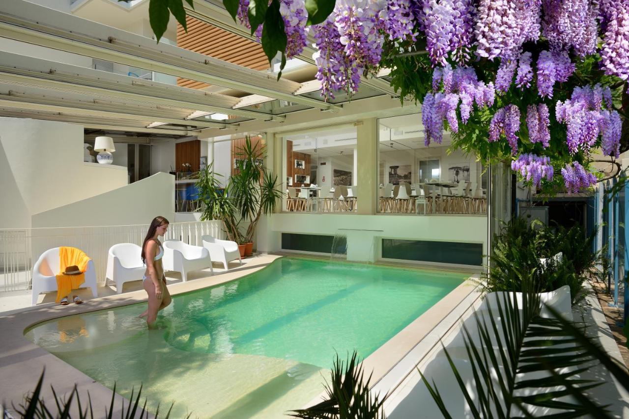 Hotel Romagna Cattolica Buitenkant foto