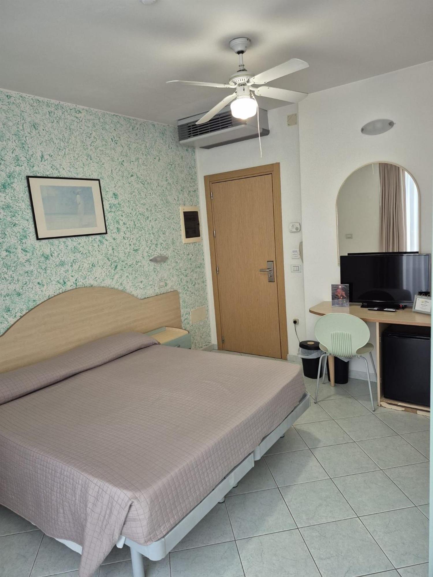 Hotel Romagna Cattolica Buitenkant foto