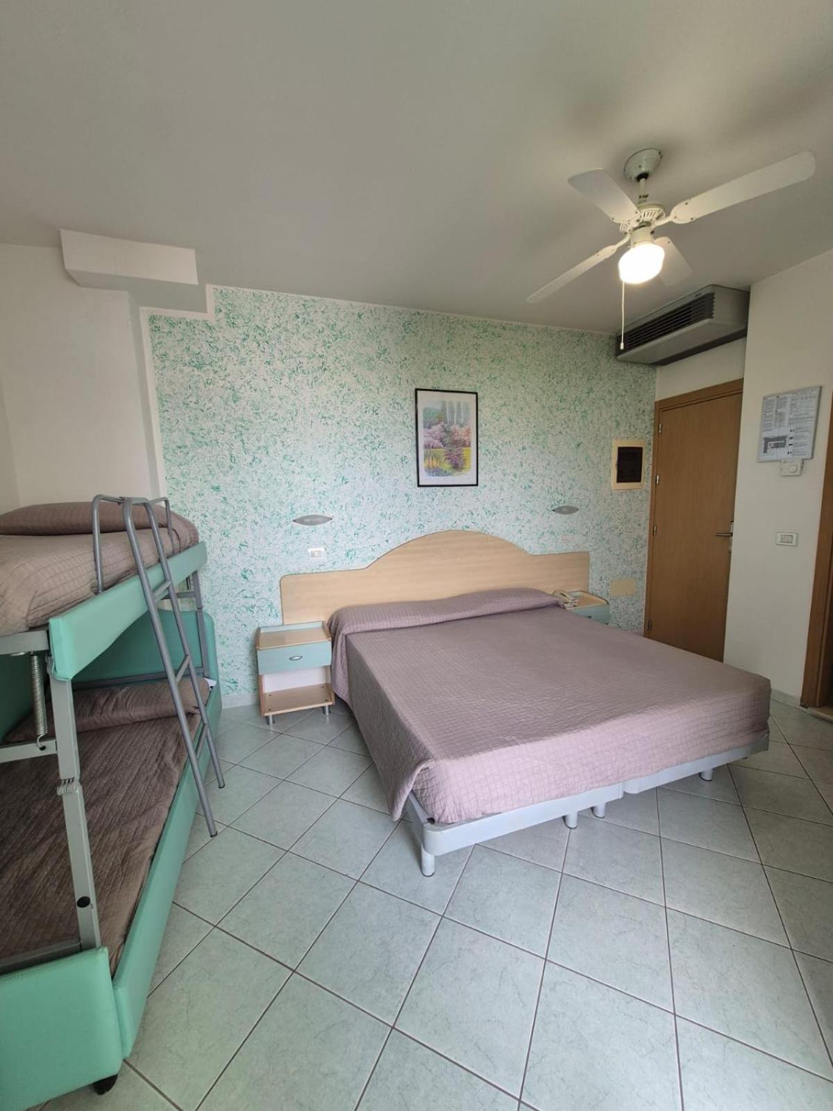 Hotel Romagna Cattolica Buitenkant foto
